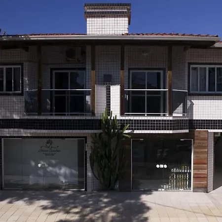 Residencial Adolfo - Mestre Naro-3